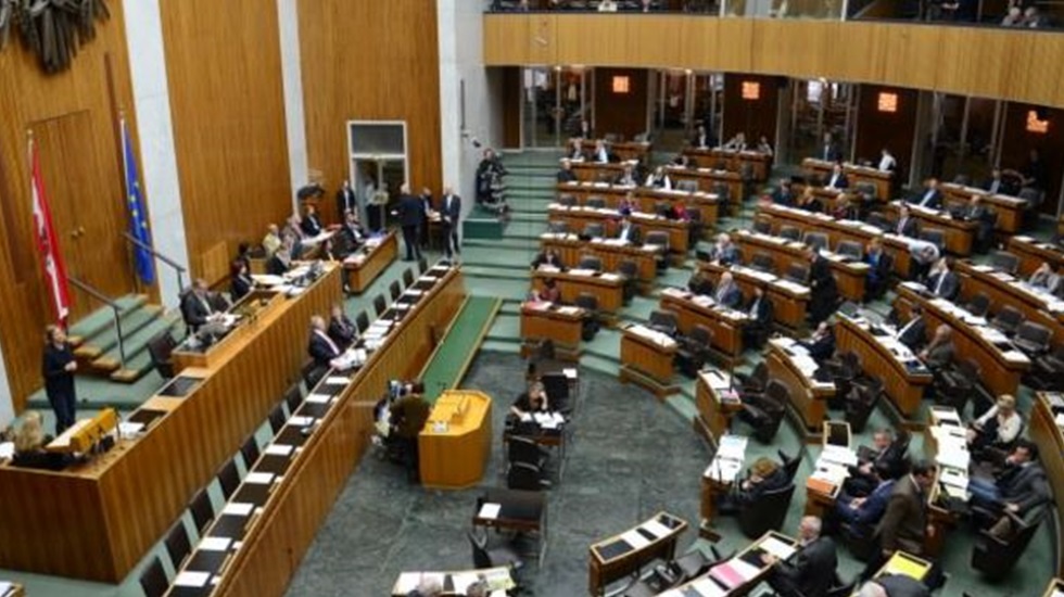 AP, T&uuml;rkiye'ye sert yaptırımlar istedi