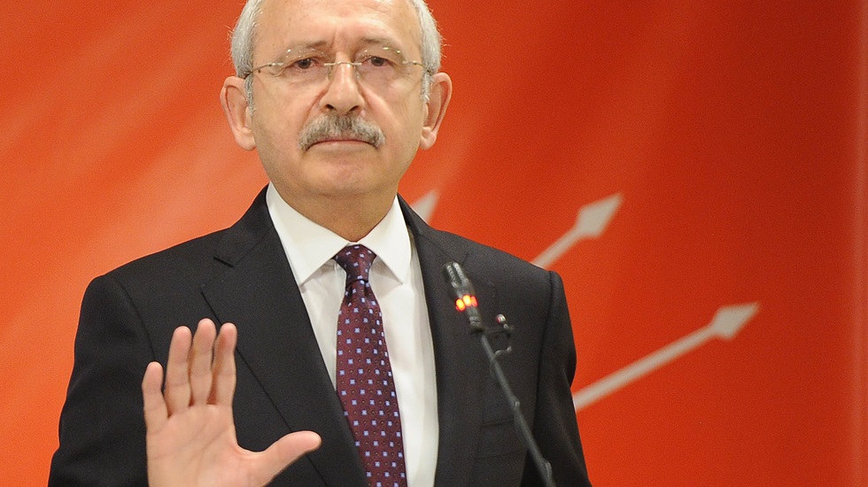 Kılıçdaroğlu: ‘Laikliği anlatan gençlerimizin terörist ilan edilmesi ahlaksızlıktır’