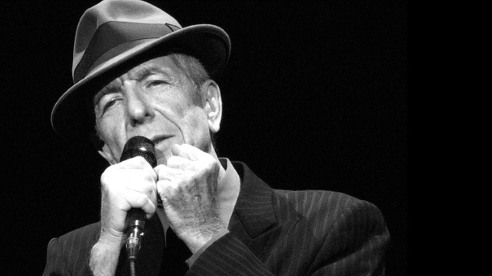 Müziğin dev sesi Lonard Cohen hayatını kaybetti