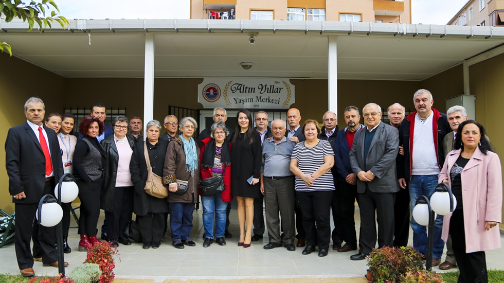 “Altın Yıllar Yaşam Merkezi” kapılarını açtı