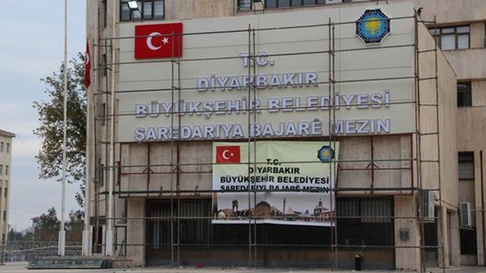 Diyarbakır'da kayyumun devrettiği tesisi Meclis iptal etti