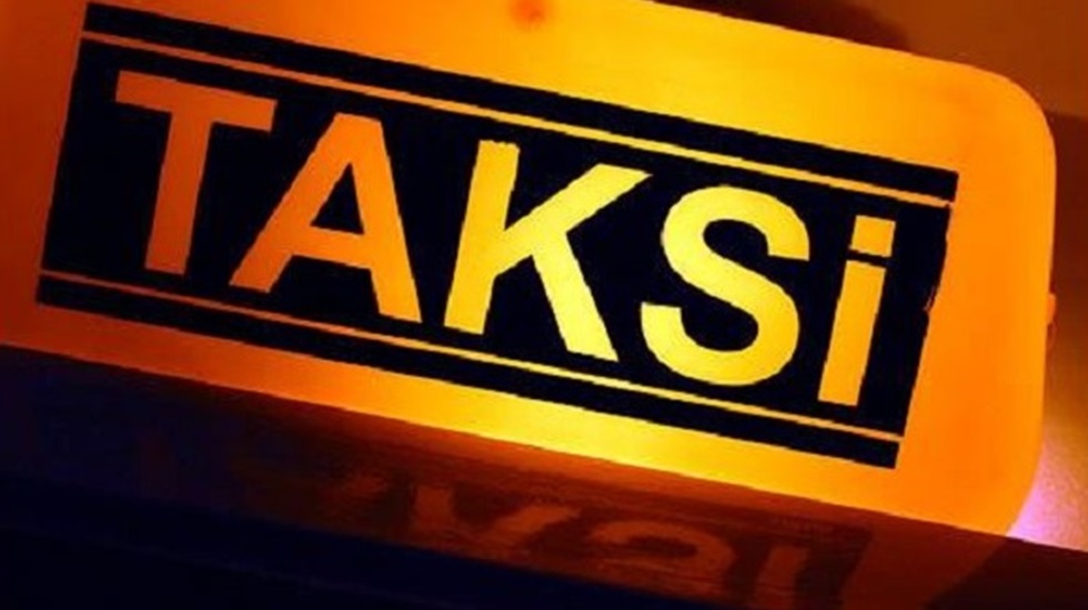 Sigorta ve durak kirası ödeyen binlerce taksici eve ekmek götüremez hale geldi