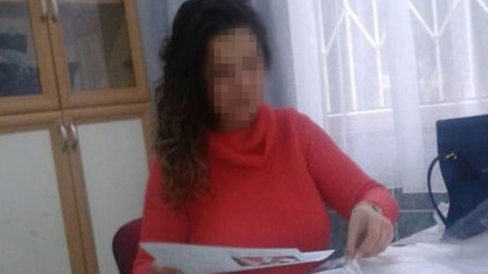 Skandal: Öğretmen kız öğrencisini soydu ve…
