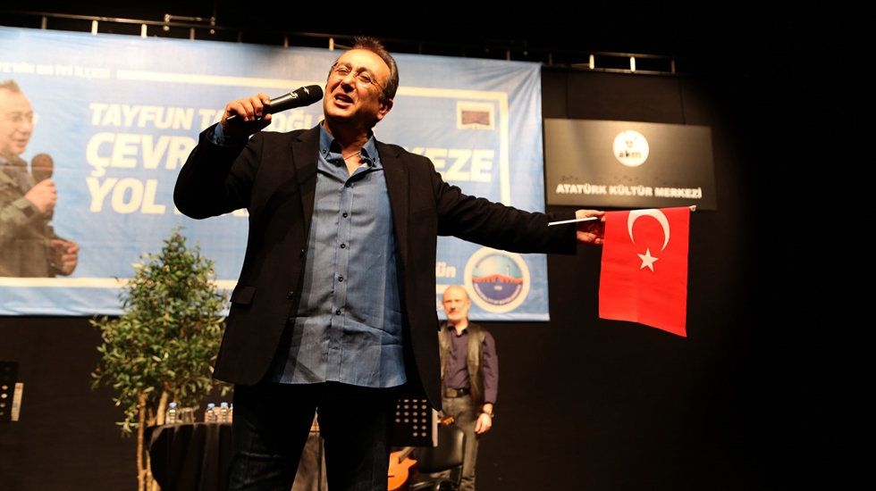 Tayfun Talipoğlu, bu kez de ‘yol hikayeleri’ni Büyükçekmece’de anlattı