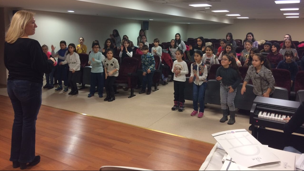 Maltepeli çocuklardan “Çok Sesli” koro