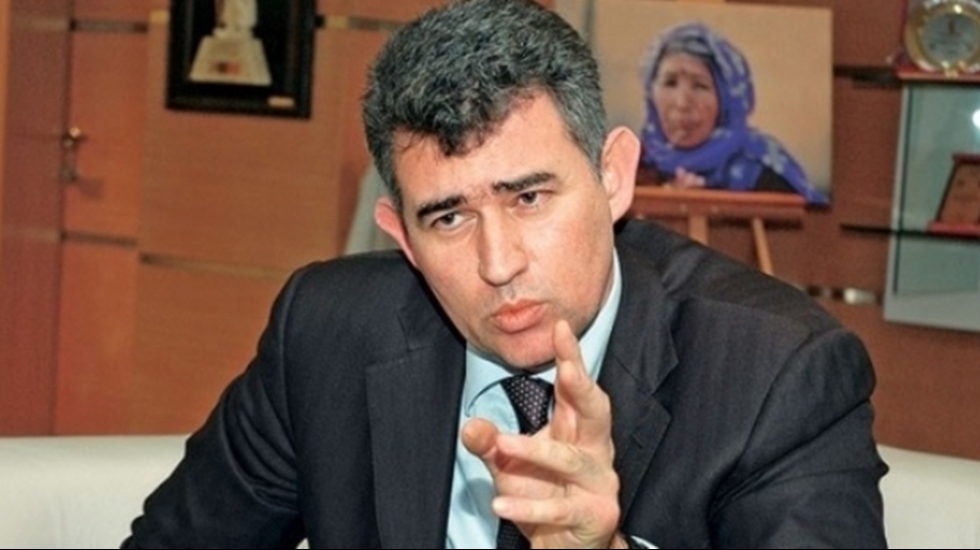 Emre Kongar’a göre ‘Hayır’cıların adayı Metin Feyzioğlu olmalı
