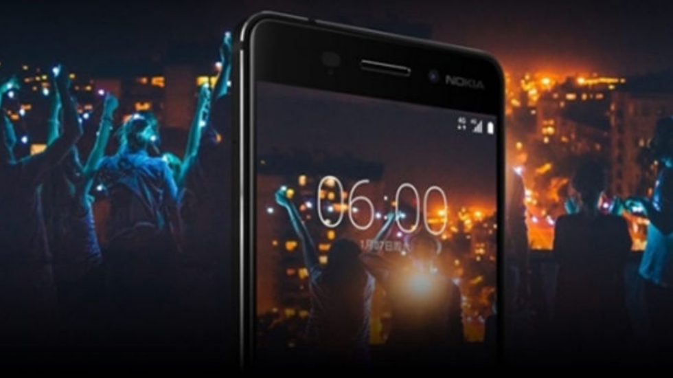 Nokia, amiral gemisi Nokia 8 ile geri dönüyor: Davetiyeler hazır!