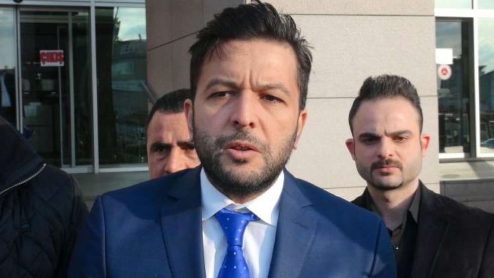 Nihat Doğan, gazetecilere tehdit: “Ağlatmazsam ben de adam değilim!”