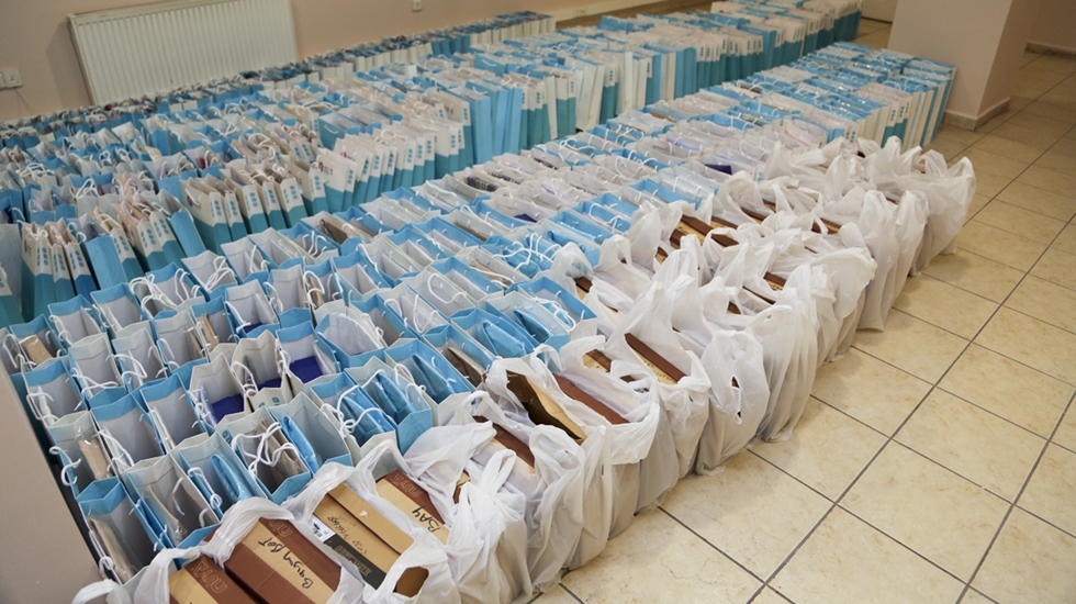 Belediyeden 2 bin aileye kıyafet yardımı