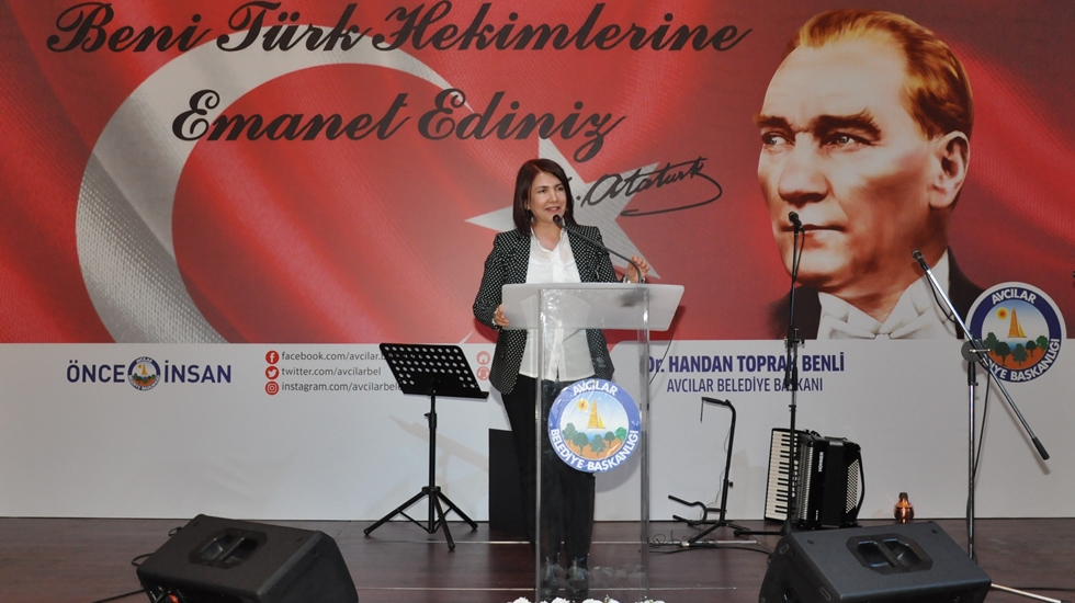 Doktor Başkan meslektaşlarını ‘Tıp Bayramı’nda bir araya getirdi