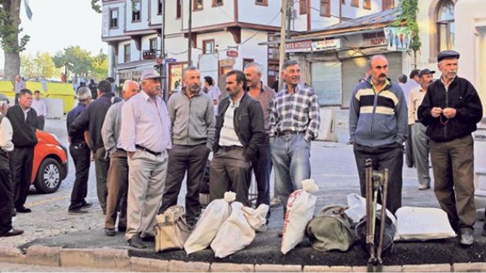 Gürer; “50 yeni milletvekili yerine 15 bin kişiyi işe alın”