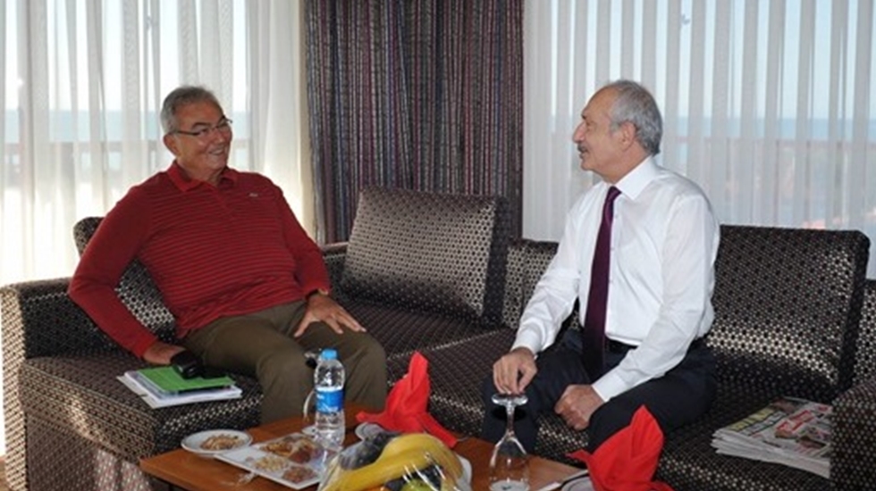 Sürpriz görüşme; Kılıçdaroğlu ile Baykal bir araya geldi