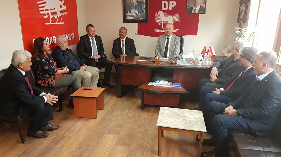 CHP’den Hayır’a destek verenlere teşekkür ziyareti devam ediyor