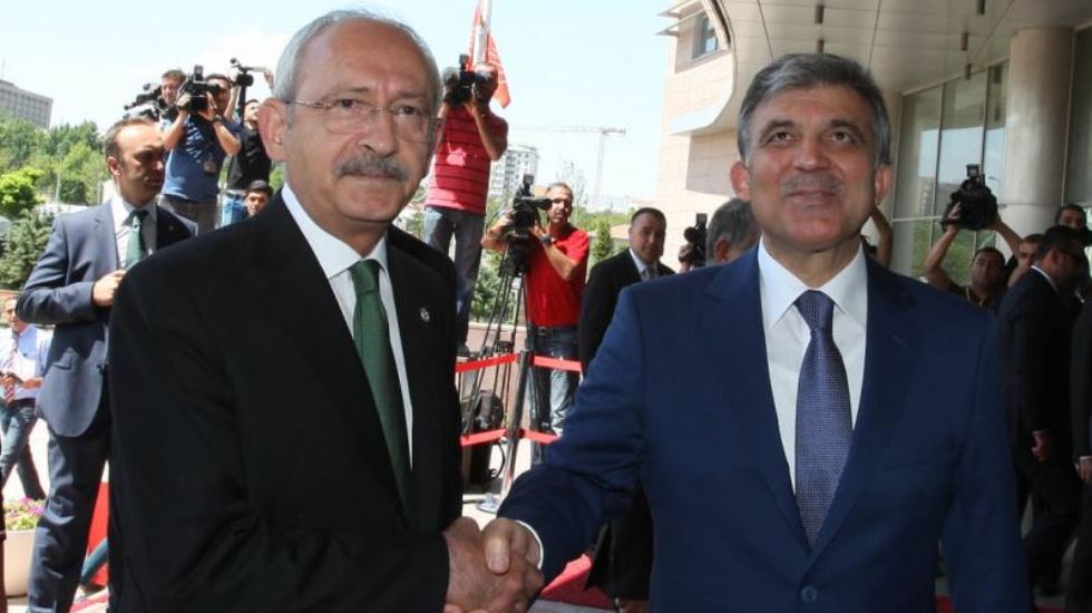 Abdullah Gül’e ağır itham: Siz kimsiniz? Kimden ne kaçırıyorsunuz?