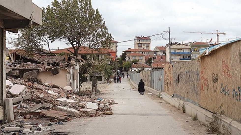 İstanbul’un göbeğindeki bu mahallede hayat kâbusa döndü: Terör estiriyorlar