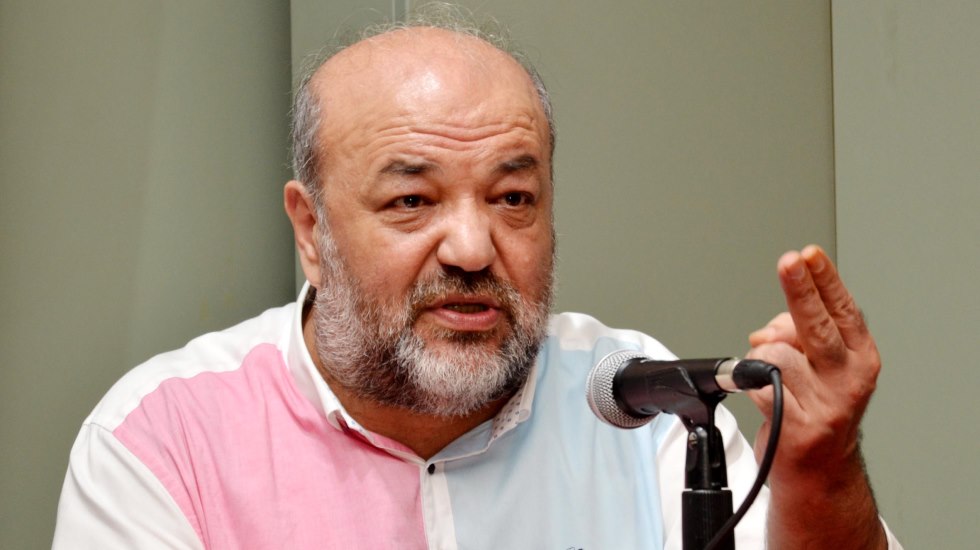 İhsan Elia&ccedil;ık'ın İstanbul'dan &ccedil;ıkış yasağı kaldırıldı