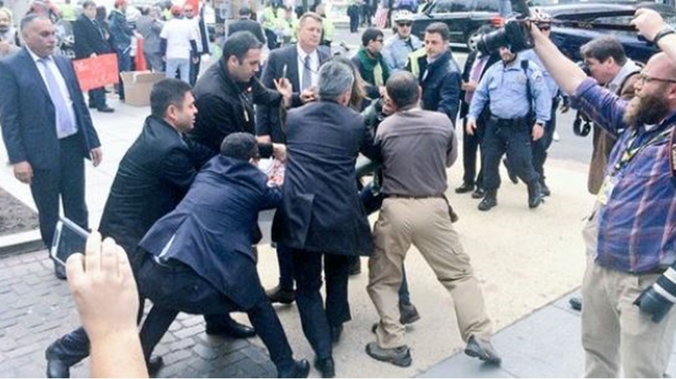 ABD yönetimi, Erdoğan’ın korumalarına silah satışını geri çekti