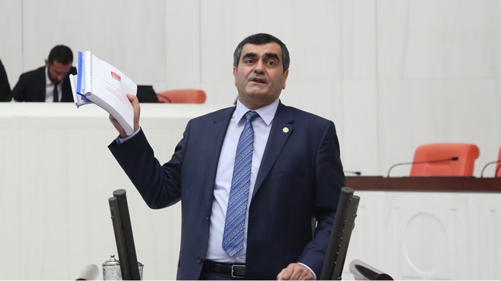 Ali Şeker AKP’nin ‘Çevre Politikasını ‘yerden yere vurdu