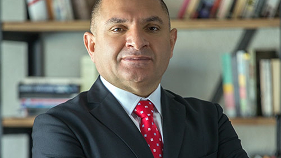 Tarhan: “FETÖ ile mücadele adı altında ne kadar muhalif varsa hepsine terörist yaftası yüklenmektedir”