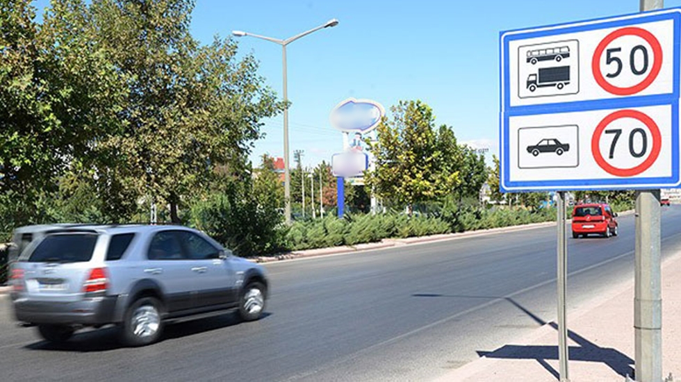 Emniyet’ten otoyollarda ‘hız limiti, ceza açıklaması ve hız tablosu’