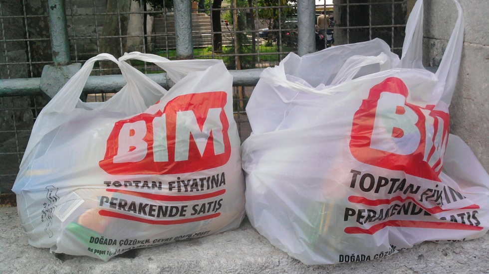 BİM&rsquo;e şartları yerine getirmezseniz &lsquo;KAPATIRIZ&rsquo; tehdidi!