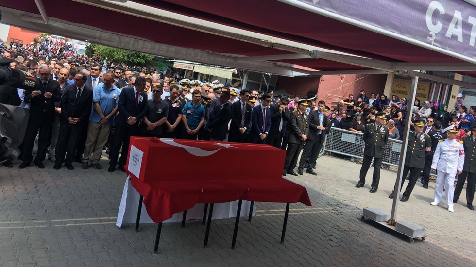 Şehit Albay Gökhan Peker’i binler uğurladı