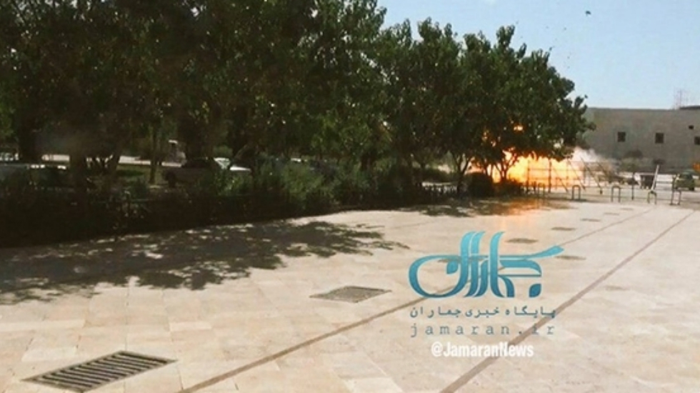 İran’da saldırı! Mecliste rehineler var…