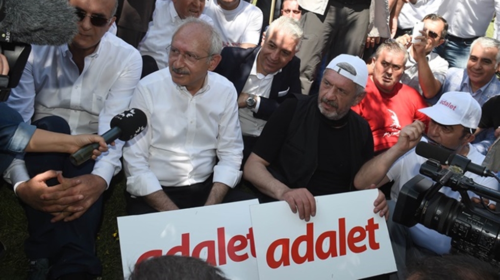 Süleyman Soylu’dan ‘Adalet Yürüyüşü’ çıkışı: Sizin yüzünüzden fazla mesai yapıyorum