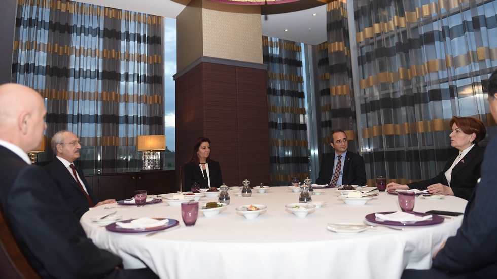 Kemal Kılıçdaroğlu, Meral Akşener ile iftarda buluştu