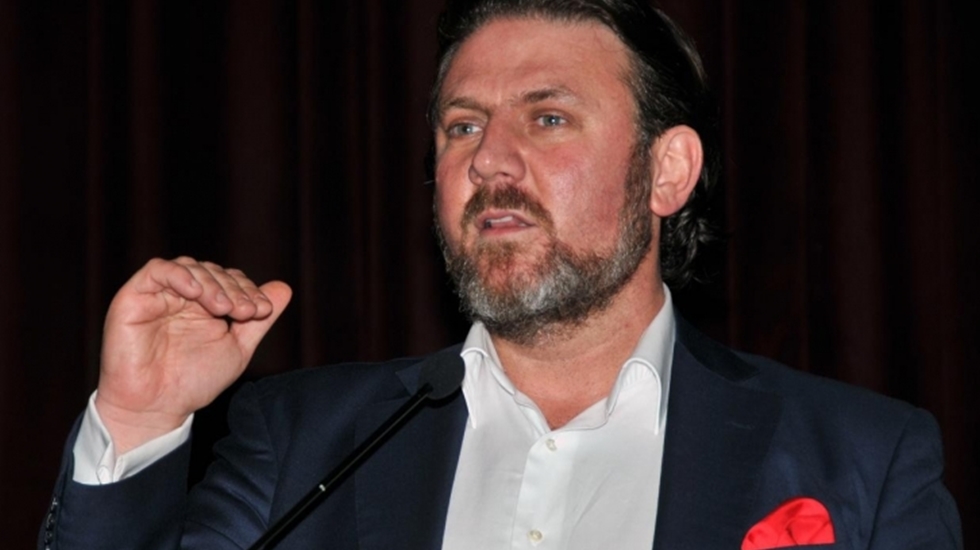 Cem Küçük duyurdu: Kanser tedavisi gören Yiğit Bulut'un durumu kritik