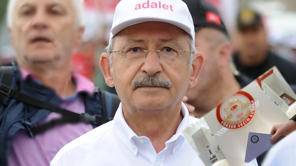Kılıçdaroğlu: “Adalet istemek ne zaman birilerinin lütfuna kaldı”