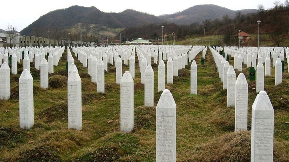 “Srebrenica soykırımı sadece Boşnaklara değil tüm insanlığa yapılan bir soykırımdır”