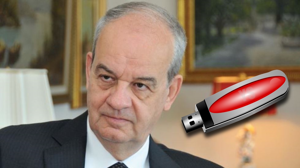 İlker Başbuğ’dan ‘flash bellek’ açıklaması geldi