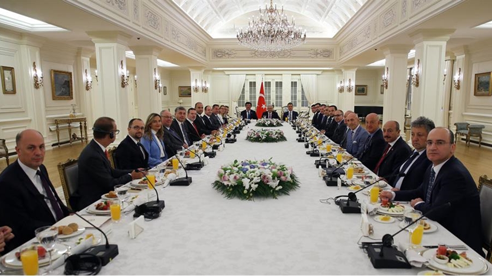 Binali Yıldırım Almanlara OHAL’in kaldırılacağı tarihi söyledi