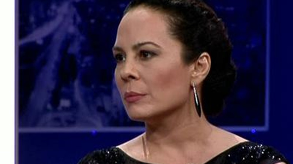 Demet Sağıroğlu’ndan ‘müfredatta cihata yer verilmesine’ tepki