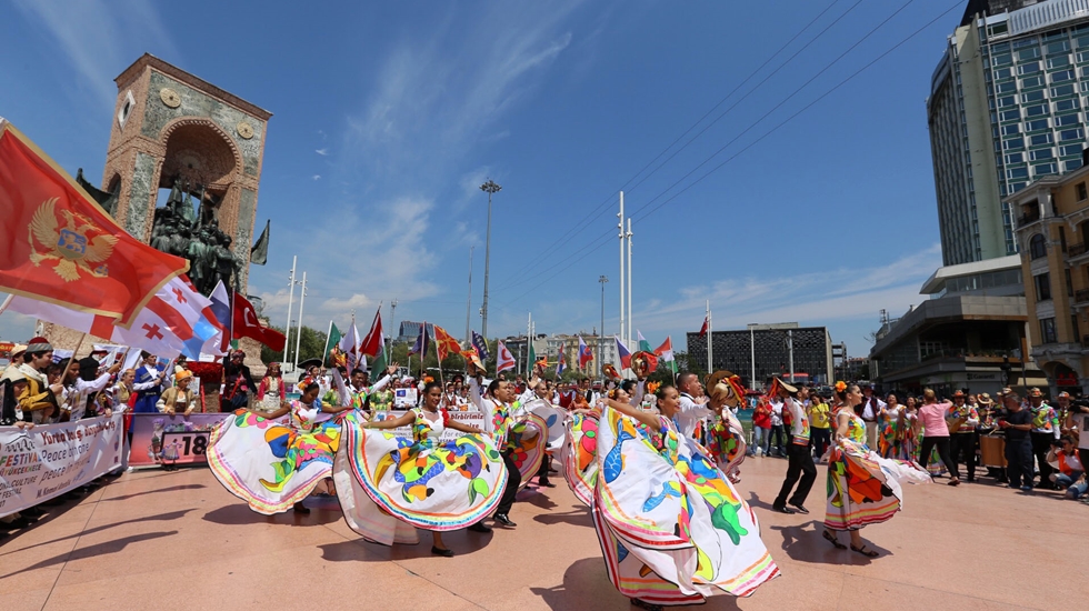 64 ülkeden 1300 sanat elçisi Büyükçekmece’de buluştu!