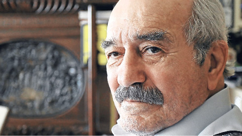 Sanatçı Fikret Hakan hayatını kaybetti