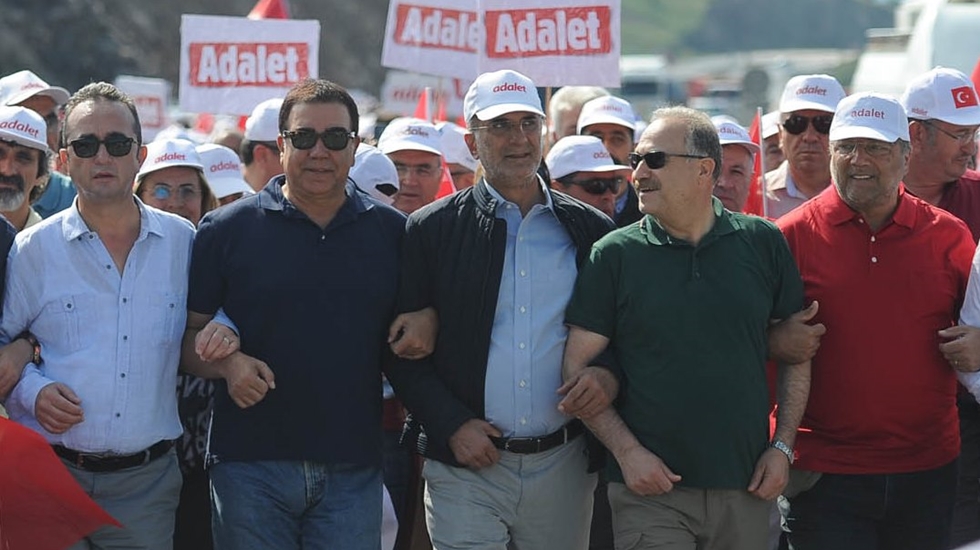 Adalet Yürüyüşü yapan Tekin Bingöl, hastaneye kaldırıldı