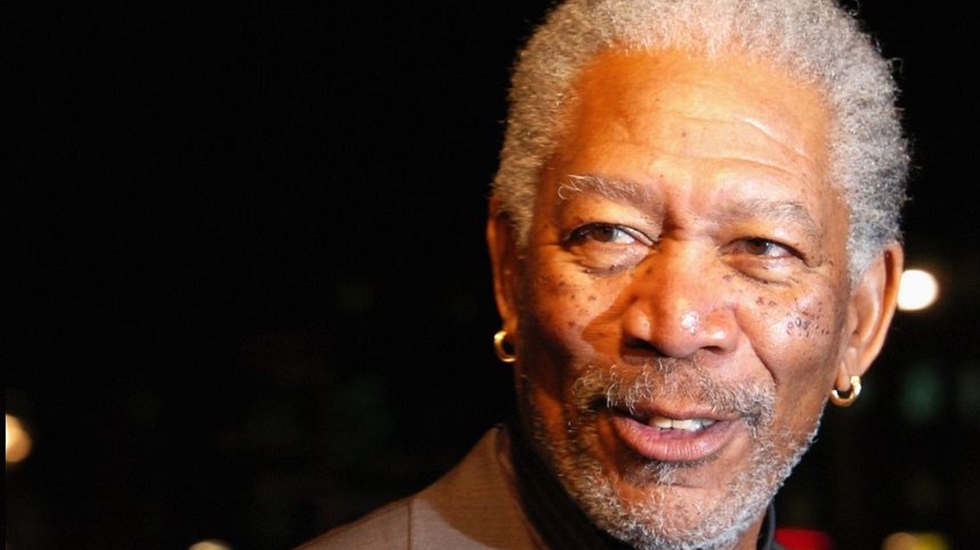 Morgan Freeman: “Savaştayız ve Putin bir ajan”