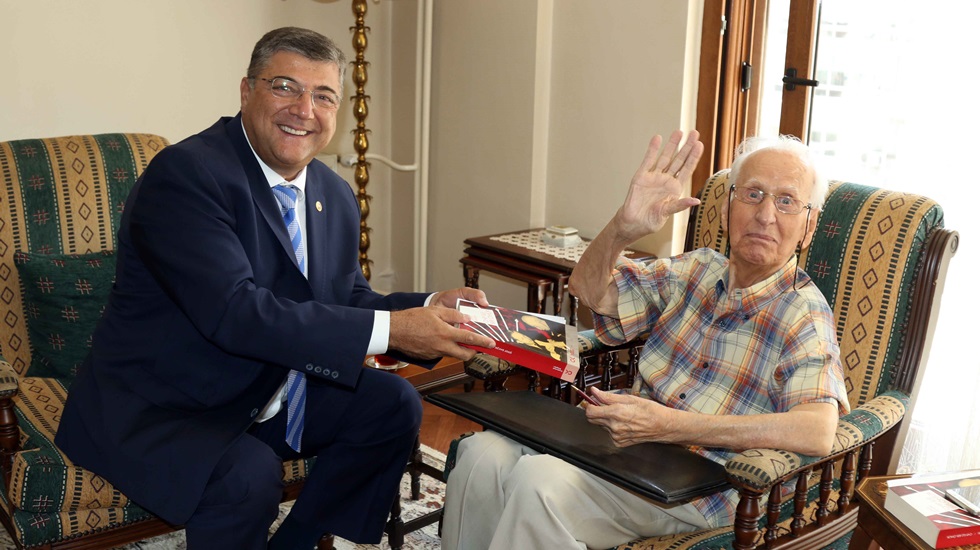 CHP’nin İzmir’li ilk ve 2. Genel Sekreterleri buluştu