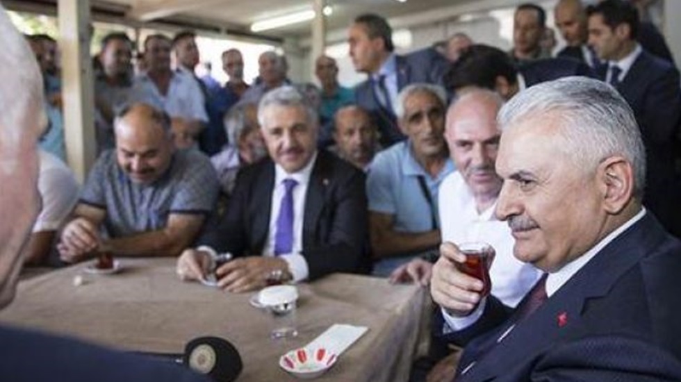 Binali Yıldırım o gece verdiği talimatı açıkladı: ‘Girin hepsini vurun’ dedim’