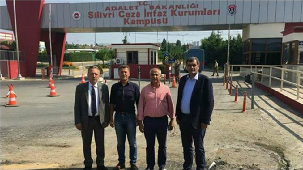 CHP’li Milletkillerinden Gazeteci Gökmen Ulu’ya ziyaret