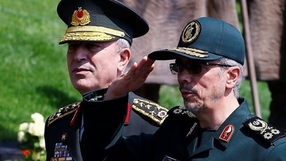 Ender görünen olay… Hulusi Akar, İran Genelkurmay Başkanı ile görüştü