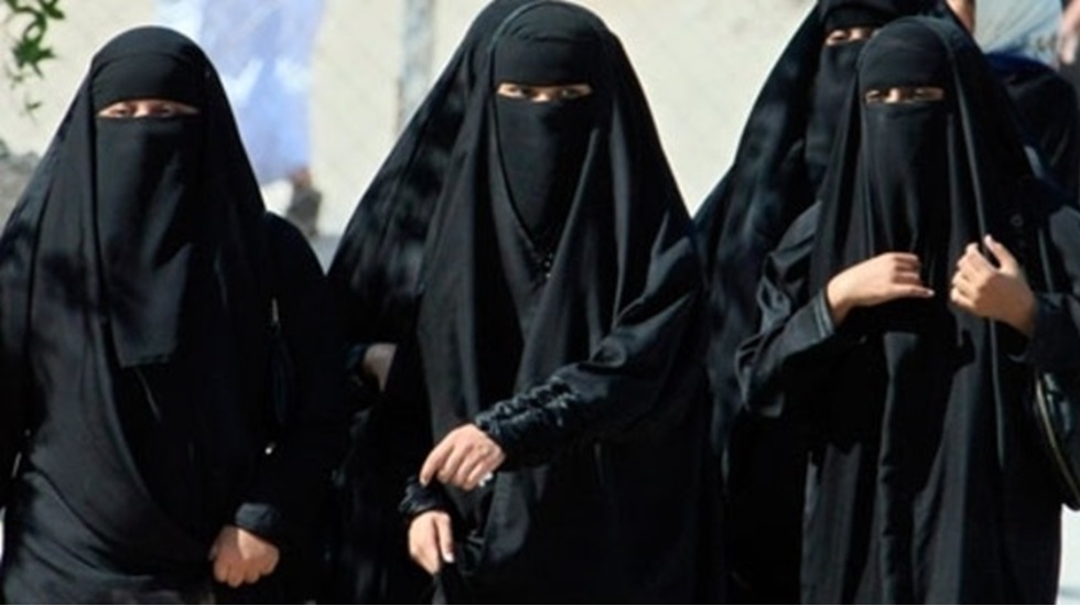 Irak’ta yakalanan IŞİD’lilerin 300’ünün eşi Türk