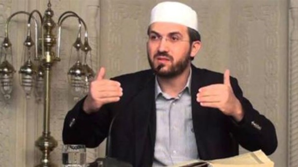 Şenocak’ın kadınları aşağıladığı dergiye TBMM abone oldu