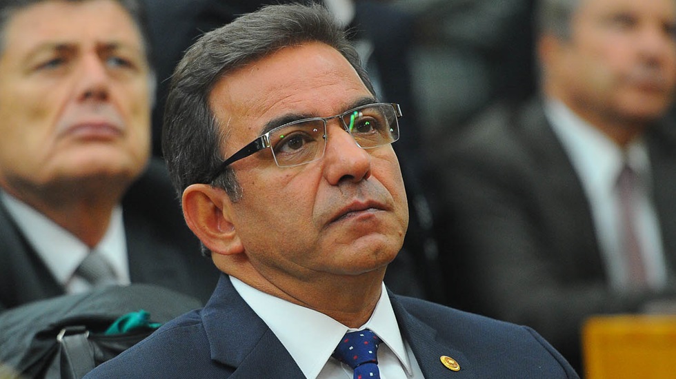 Budak: “İş Dünyası Önünü Göremiyor”