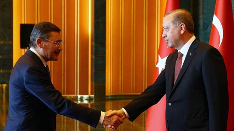 Melih Gökçek direnmiyor, istifası kesin’