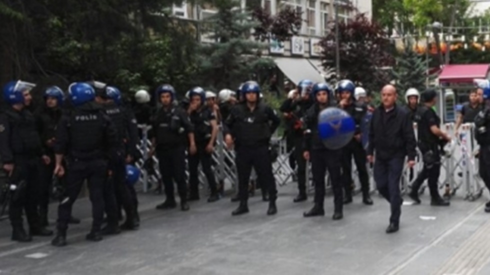 Gaziantep’te etkinlik, eylem, basın açıklaması bir ay daha yasak