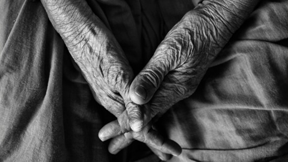 İnsanların ‘gereğinden’ daha uzun yaşamalarının sırrını bilim insanları açıkladı