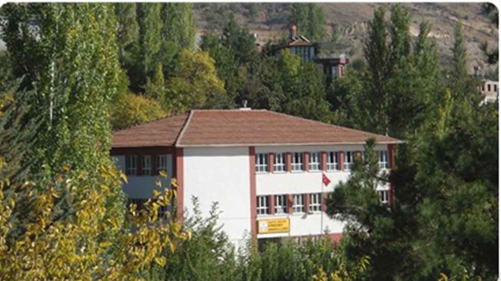 CHP’li Tanal: “Emlakçılar Anadolu Lisesi manzaralı ev satacak”